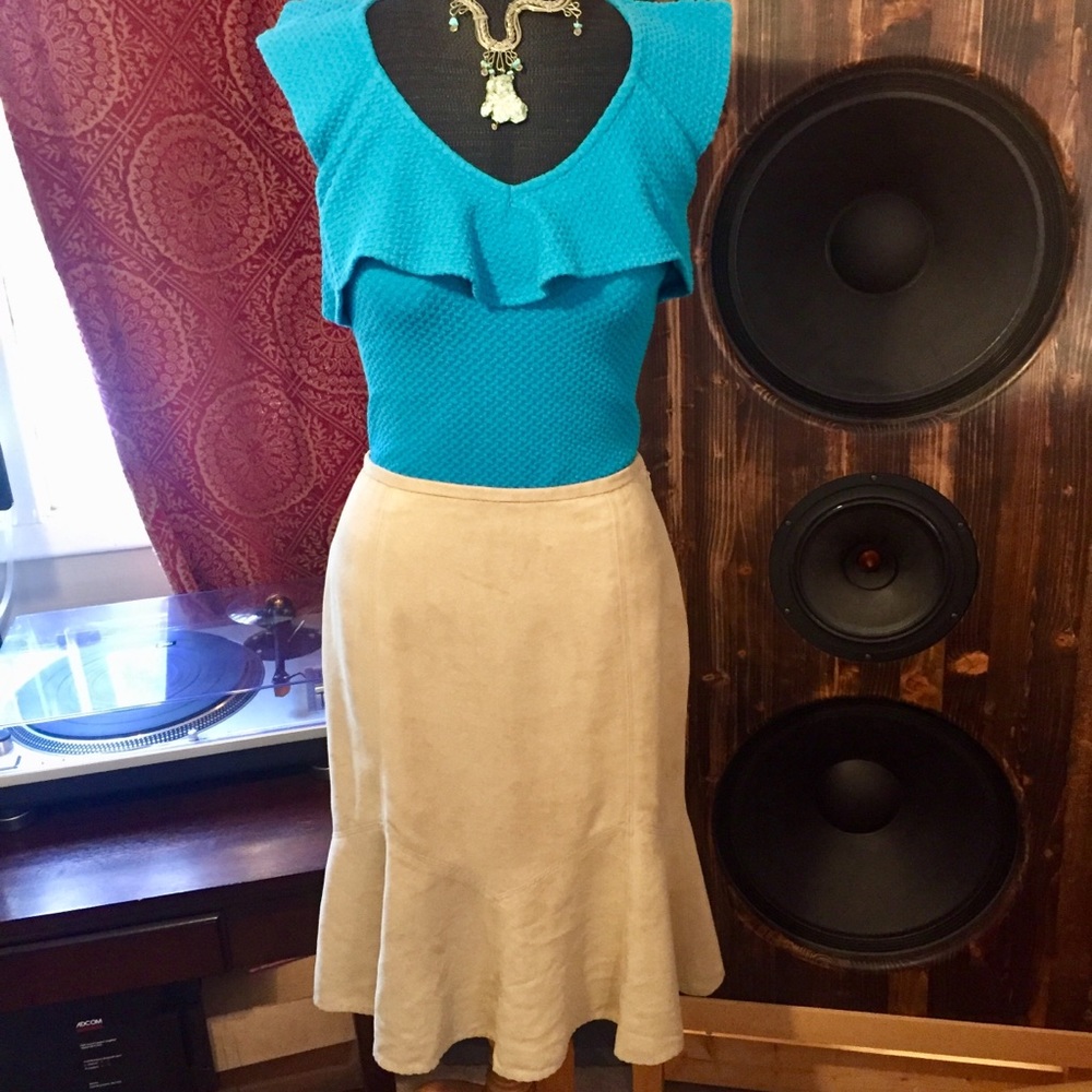 Ann Taylor LOFT Gorgeous Suede Khaki Peplum, 4P